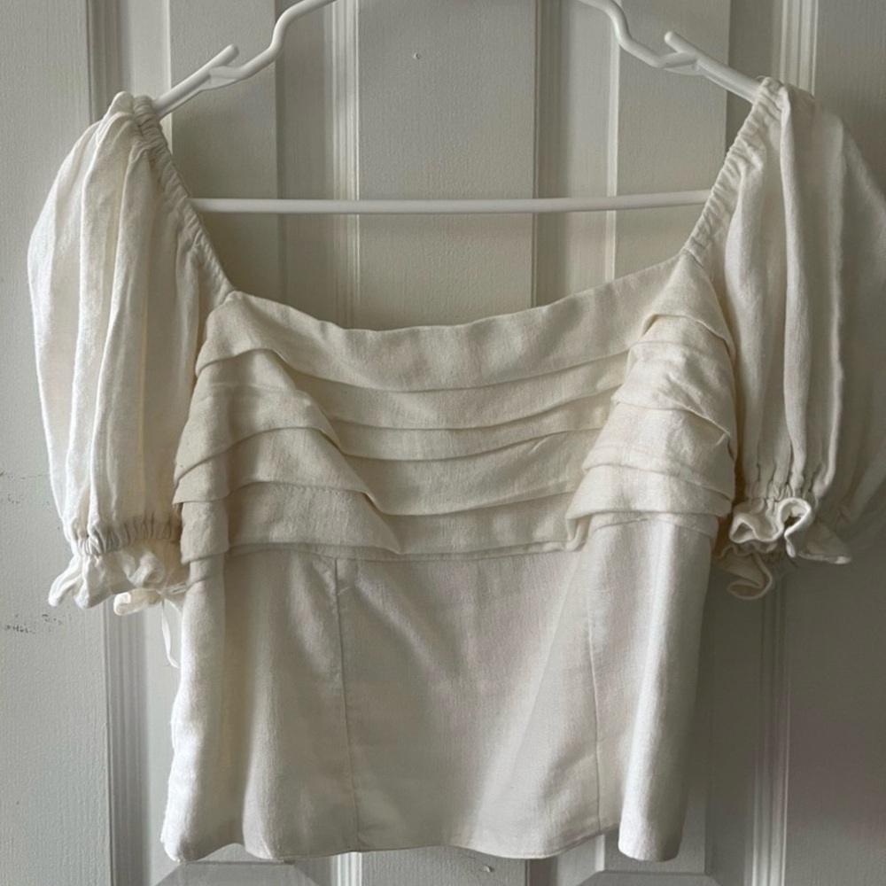 Abercrombie & Fitch White Puff Sleeve Square-Neck Crop Top Cottagecore